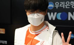 校园足球 校园足球