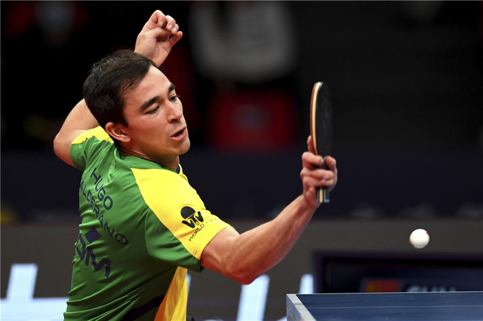 面对夹击时 面对夹击时