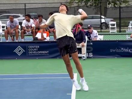 阿里纳斯回击夸梅-布朗:我从真正的监狱里出来了 你连油管监狱都走不出来