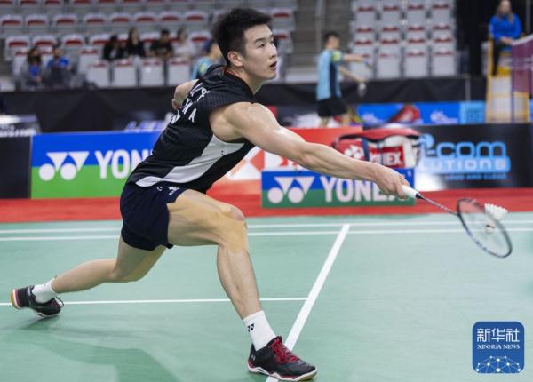 PJ华盛顿4年9000万续约，给里夫斯续约施加压力？