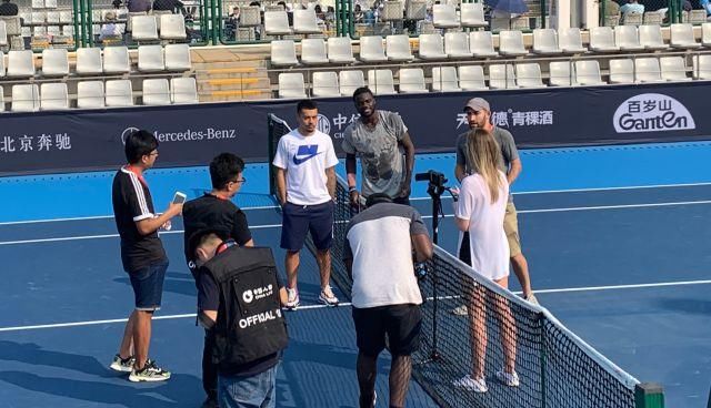 球路来扳回 球路来扳回